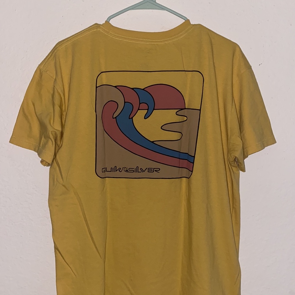 Quiksilver t-shirt